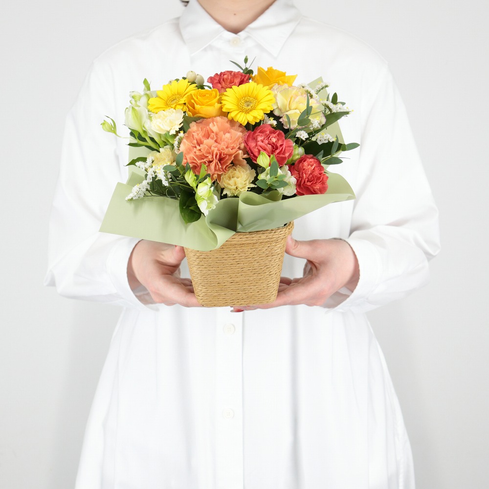 フローリストおまかせ アレンジメント】フィオーレ イエロー | イオン