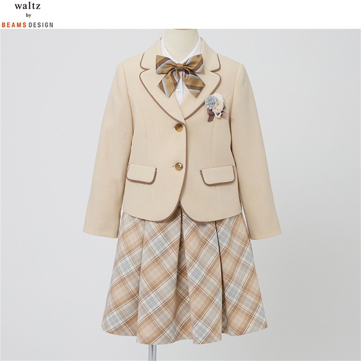 ベージュジャケットスーツ | イオン北海道 eショップ