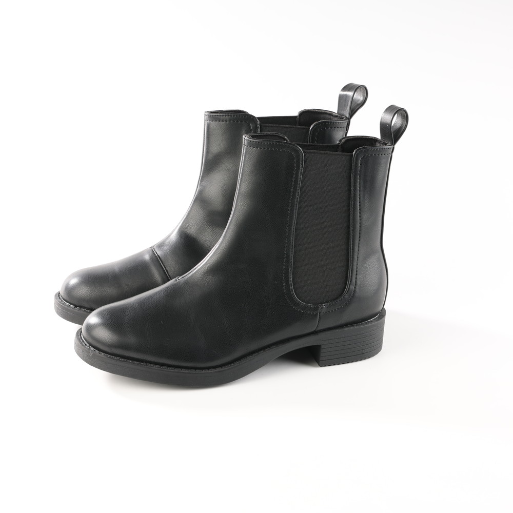 ミドル丈サイドゴアブーツ ブラック | イオン北海道 eショップ