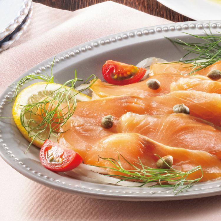 船上活〆桜ます スモークサーモン姿切 | イオン北海道 eショップ